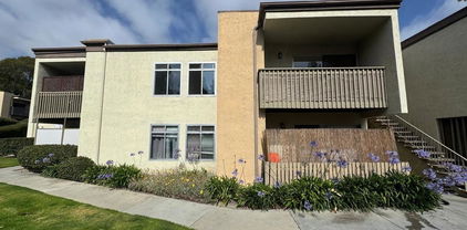 432 Edgehill Ln Unit 8, Oceanside