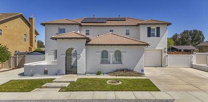 32420 Apricot Tree Road, Winchester
