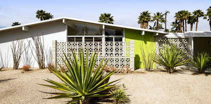 504 E Laurel Circle, Palm Springs
