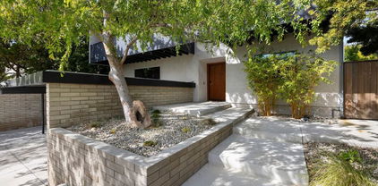 568 N Greencraig Road, Los Angeles