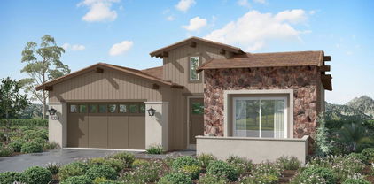 7810 La Mesa Summit Dr, La Mesa