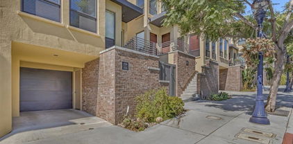 1524 10TH AVENUE, Downtown