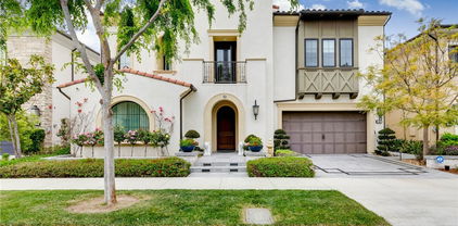 114 Interstellar, Irvine