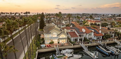 35 Buccaneer Way, Coronado