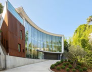 9277 Thrush Way, Los Angeles image