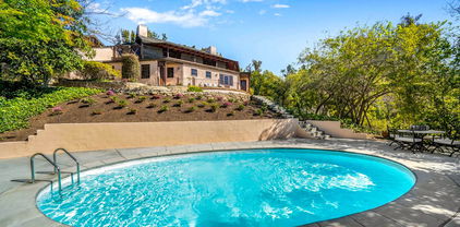 1277 Leona Drive, Beverly Hills