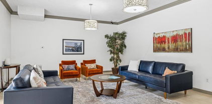 2568 Albatross St Unit 5K, Downtown