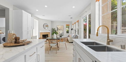 950 Prism Dr, San Marcos