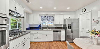511 Pepper Tree Drive, Brea