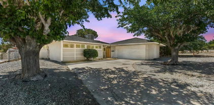 13951 Burning Tree Drive, Victorville