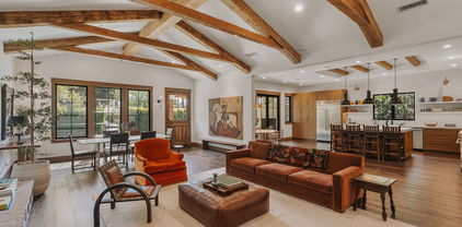 224 Flower Street, Costa Mesa