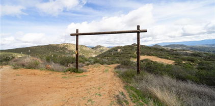 Newby Rd, Hemet