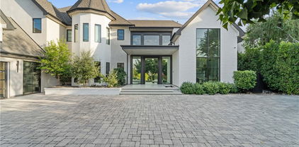 20620 Chatsboro Drive, Woodland Hills