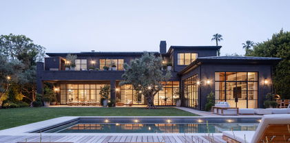 250 S Rockingham Avenue, Los Angeles