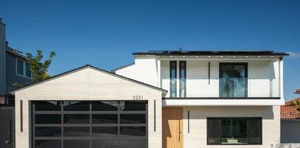 3231 Hawk St, Mission Hills