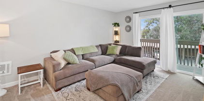 432 Edgehill Ln Unit 168, Oceanside