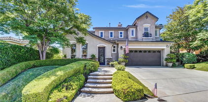 21756 Redwood Canyon Place, Saugus