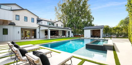 15907 Valley Vista Boulevard, Encino