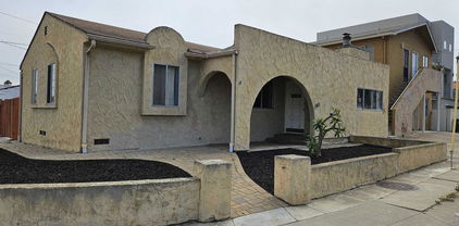 1561 65 Evergreen St, Point Loma (Pt Loma)