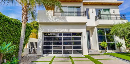 737 N Cherokee Avenue, Los Angeles