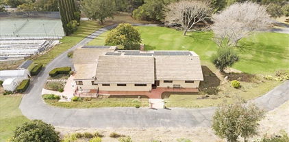 39295 De Luz Road, Fallbrook