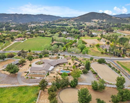 40190 Via Caballos, Murrieta