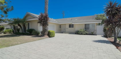 6112 Shields Drive, Huntington Beach