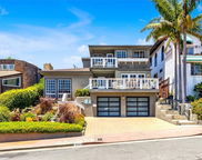210 W Avenida Gaviota, San Clemente image