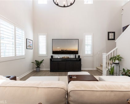 45055 Via Vela, Temecula