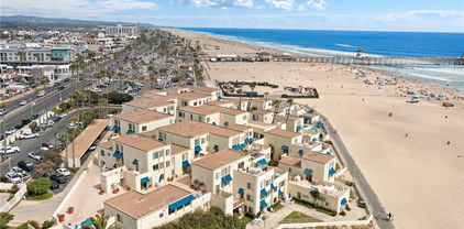 711 Pacific Coast Unit 308, Huntington Beach