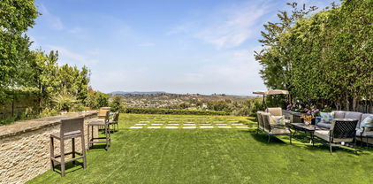 2322 Canyonback Road, Los Angeles