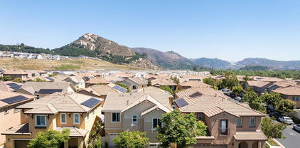 211 Spotted Saddle Way, Fallbrook