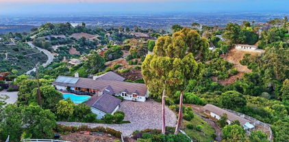 9 Reata Lane, Rolling Hills