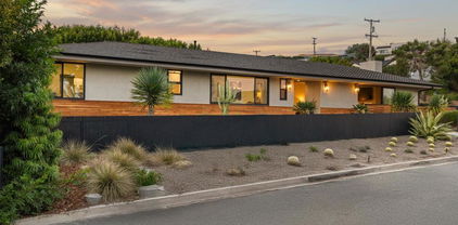 896 La Jolla Rancho Road, La Jolla