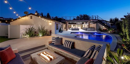 18821 Ridgeview Circle, Villa Park