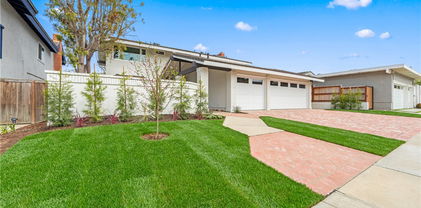 6781 Lawn Haven Drive, Huntington Beach