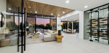 137 Kiva Drive Drive, Palm Desert