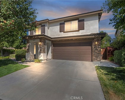 40599 La Salle Place, Murrieta
