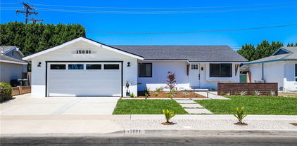 15801 Carrie Lane, Huntington Beach