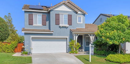 106 Chesapeake Court, San Marcos