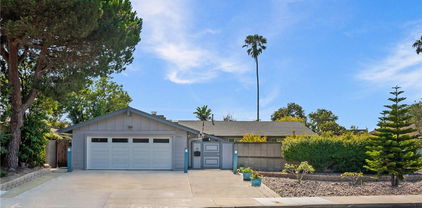 8924 N La Jolla Scenic Drive N, La Jolla