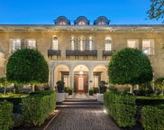 601 S Windsor Boulevard, Los Angeles image