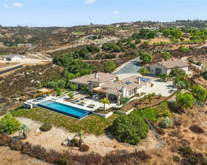 39893 Calle Breve, Temecula