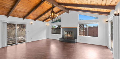 9307 Dalehurst Rd, Santee