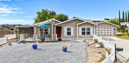 38353 Via La Colina, Murrieta