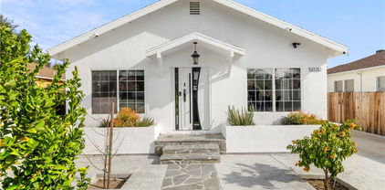 5030 Newcastle Avenue, Encino