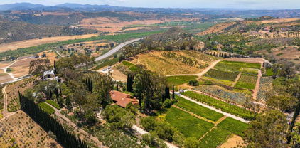 4417 Brodea Ln, Fallbrook