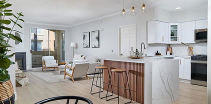 12372 Carmel Country Rd Unit 207, Carmel Valley