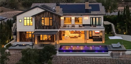 2775 Calbourne Lane, Westlake Village