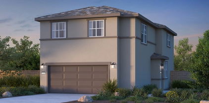 32727 Crystal Cove Court, Winchester